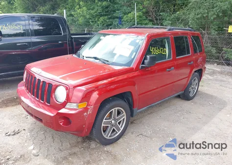 2009 Jeep Patriot Sport z USA, uszkodzony, nr VIN 1J8FT28B39D126581